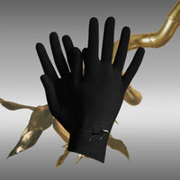 KALMTHREAD breathable organic bamboo soft gloves for sensitive skin, designed to bring comfort to adults and children with dry or eczema-prone hands