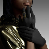 KALMTHREAD breathable organic bamboo soft gloves for sensitive skin, designed to bring comfort to adults and children with dry or eczema-prone hands