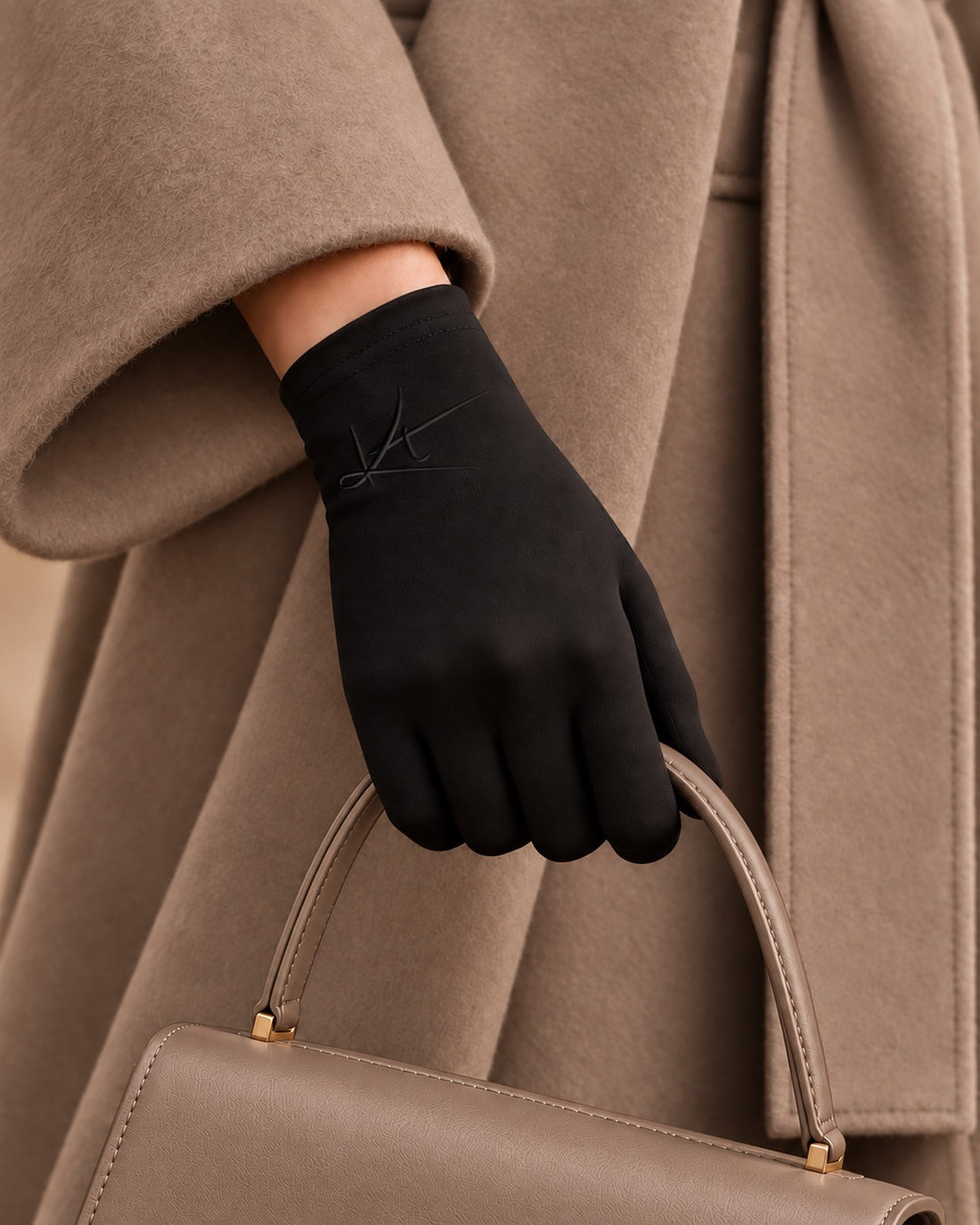 The KALM Coverage Glove